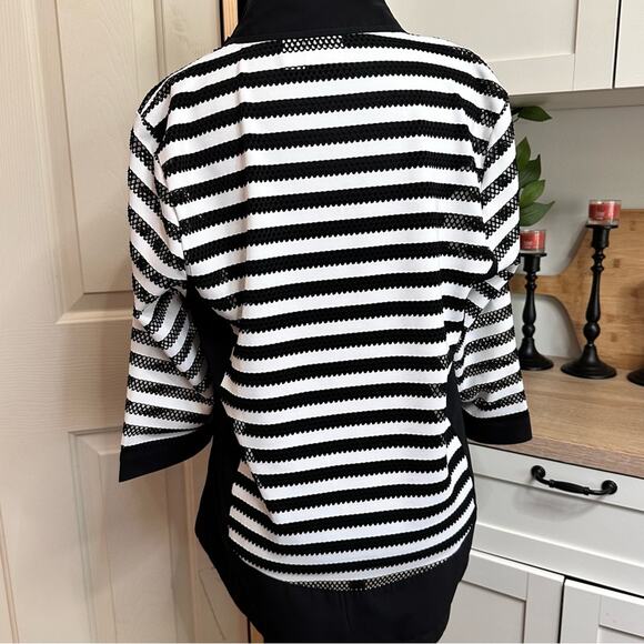 Weekends by Chico’s Women's Sz 1 US 8 M Striped Mesh Jacket Black White Academia - Picture 2 of 15